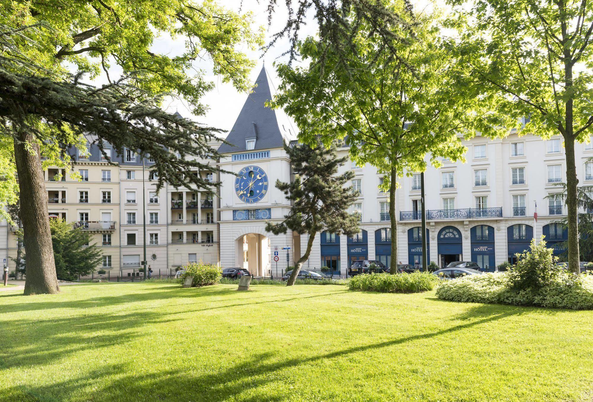 Le Plessis Grand Hotel Bagian luar foto